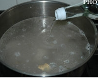 冬瓜玉米排骨汤的做法图解3