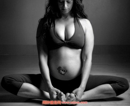 孕妇瑜伽什么时候做好 适合孕妇做的瑜伽动作第1张