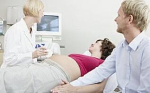 怀孕多久可以做b超检查？B超单怎么看