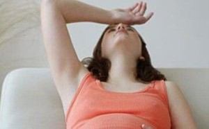 女性贪睡疲乏警惕甲减 别把甲减症状当成妊娠反应