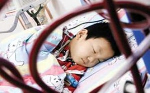 家长必看!哪些“意外”伤害正夺走孩子的性命 家长必看!哪些“意外”伤害正夺走孩子的性命