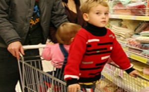 带宝宝逛超市需要警惕安全盲点