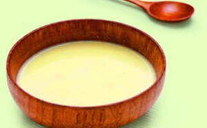 治孕妇吐食疗法：蛋醋止呕汤的做法