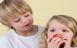 婴幼儿添加辅食有什么讲究
