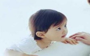 造成儿童口吃的原因及表现类型