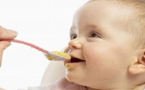 如何选择婴幼儿最合适的喂养方式