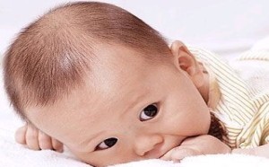 成长的烦恼 小孩不爱说话作为父母该该怎么办