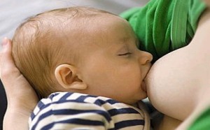 新妈妈月子里喂奶应该避免的误区