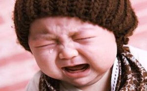 怎样帮助胆小怕生的孩子与人交往