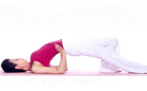 有肋于孕妇产后恢复桥式瑜伽练习 有肋于孕妇产后恢复桥式瑜伽练习