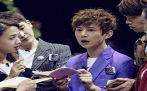 最烧脑的游戏《明星大侦探》来了 何炅撒贝宁起争执