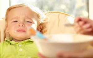 引起宝宝呕吐的7大原因及解决方法