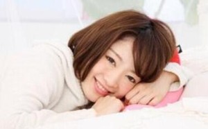 造成女性月经推迟的原因是什么？月经推迟对女性的危害