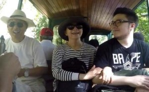 宋丹丹儿子巴图亮相《花样姐姐》母子情深激动熊抱 宋丹丹儿子巴图亮相《花样姐姐》母子情深激动熊抱