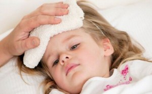 小儿发烧怎么办?宝宝感冒发烧治疗小诀窍 小儿发烧怎么办?宝宝感冒发烧治疗小诀窍