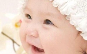 宝宝大便带血是怎么回事？大便带血的原因及处理方法 