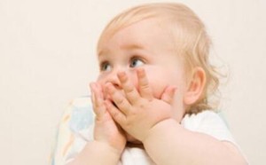 维生素B1对宝宝有哪些作用，缺乏或过量有哪些表现？