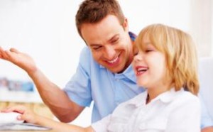 和孩子沟通的技巧：交流时请不要总揭老底