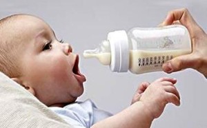 婴儿奶粉究竟是羊奶粉好还是牛奶粉好 婴儿奶粉究竟是羊奶粉好还是牛奶粉好