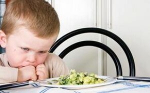 宝宝不爱吃饭厌食怎么办,如何解决小儿厌食? 宝宝不爱吃饭厌食怎么办,如何解决小儿厌食?