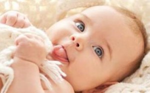 存在潜在危险的六大物品家中不宜放 否则会对孩子造成伤害