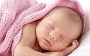 别给孩子穿太多 儿童湿疹80%是被捂出来的 别给孩子穿太多 儿童湿疹80%是被捂出来的