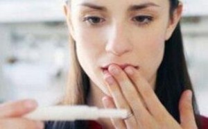 宫外孕能用早孕试纸检测出来吗？