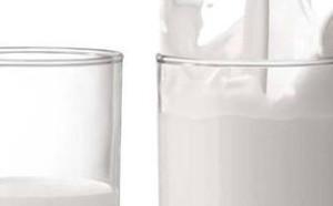 注意!不是所有牛奶都健康,快来看看这些奶宝宝不能喝 注意!不是所有牛奶都健康,快来看看这些奶宝宝不能喝