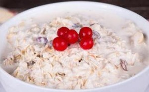 国外哺乳妈妈吃什么下奶？不吃鸡、鲫鱼、猪蹄汤奶水照样好