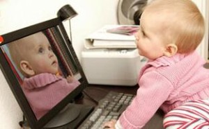 孩子患上自闭症 或许是过度使用电子设备导致的