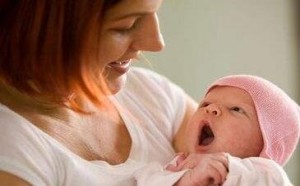 婴儿受到惊吓怎么办 家长要怎么处理才能更好安抚孩子