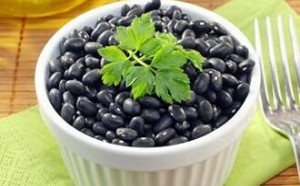 民间偏方“黑豆助孕”受热捧　吃黑豆真的有助于怀孕吗？