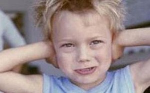 父母的10种自以为是爱的教育方式 会毁掉孩子的自信与快乐