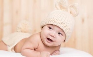 宝宝长痱子怎么治疗最好最有效 宝宝长痱子怎么治疗最好最有效