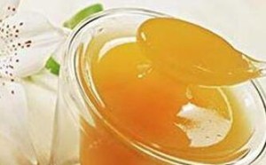 蜂蜜水的作用与功效 蜂蜜什么时候喝最好