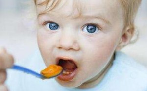 宝宝的鱼肝油什么时候吃最好 鱼肝油的正确吃法 宝宝的鱼肝油什么时候吃最好 鱼肝油的正确吃法