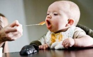 宝宝消化不良有哪些症状表现 判断消化不良的方法