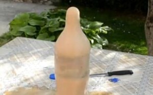 可乐加盐为什么会喷出来,原理是什么? 可乐加盐为什么会喷出来,原理是什么?