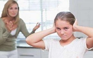 让孩子学会善待批评 更能起到警示作用