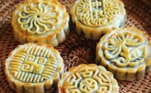 中秋自制月饼吃着才放心 红豆沙月饼家常做法步骤图解 中秋自制月饼吃着才放心 红豆沙月饼家常做法步骤图解