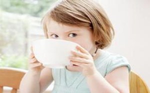 判断孩子有没有积食的四个方法 判断孩子有没有积食的四个方法