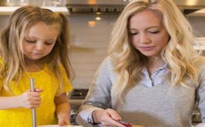 别逼孩子给你挣面子 会让孩子失去自我与个性 别逼孩子给你挣面子 会让孩子失去自我与个性