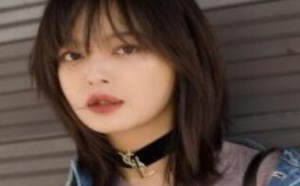 辛芷蕾的发型上热搜 着实又火了一把