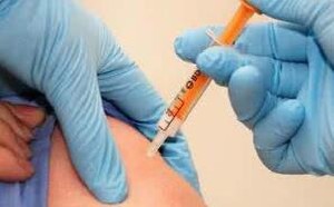 给宝宝打预防针为什么能预防传染病