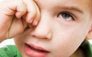 眼睛充血怎么办 怎样快速消除? 眼睛充血怎么办 怎样快速消除?