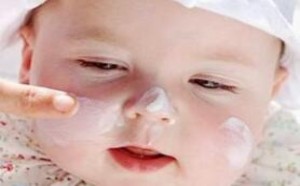 保护宝宝皮肤的好方法 牢记护肤十大黄金技巧