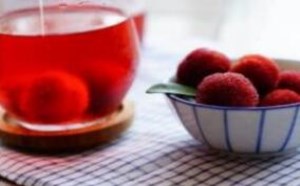 杨梅酒的功效与作用有哪些 杨梅酒的功效与作用有哪些