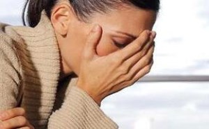 胸闷气短是怎么回事年轻人