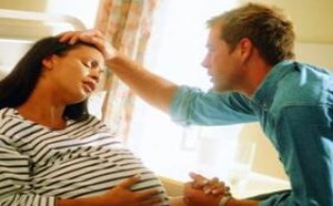 怀孕期间阴道出血怎么回事