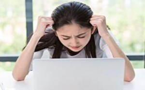 女性月经不调？找准关元穴按摩恢复正常月经